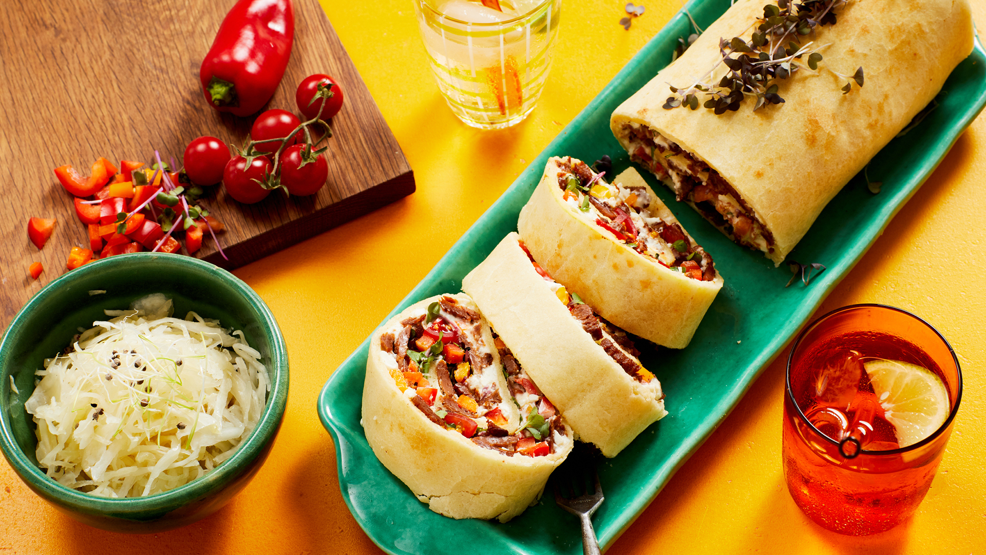 Gemüse wrap mit veggie endori kebab koriander paprika Gemüse wrap mit veggie endori kebab koriander paprika